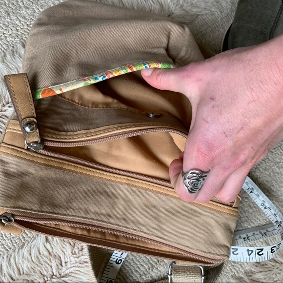 Relic crossbody purse - Picture 7 of 11